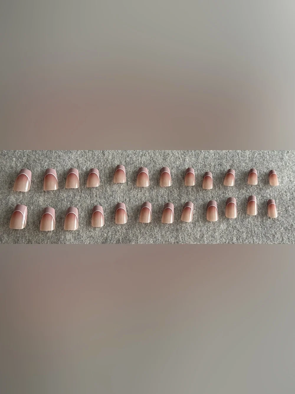 Mauve Ombre Press-On Nails with White Curve Accent